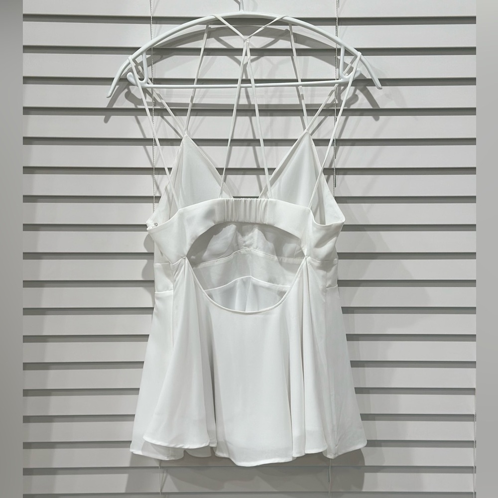 Express Top - Picture 2 of 6